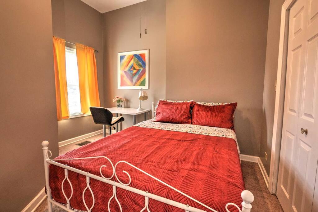 Spacious Row Home Next Transit Near Downtown W Parking シカゴ エクステリア 写真