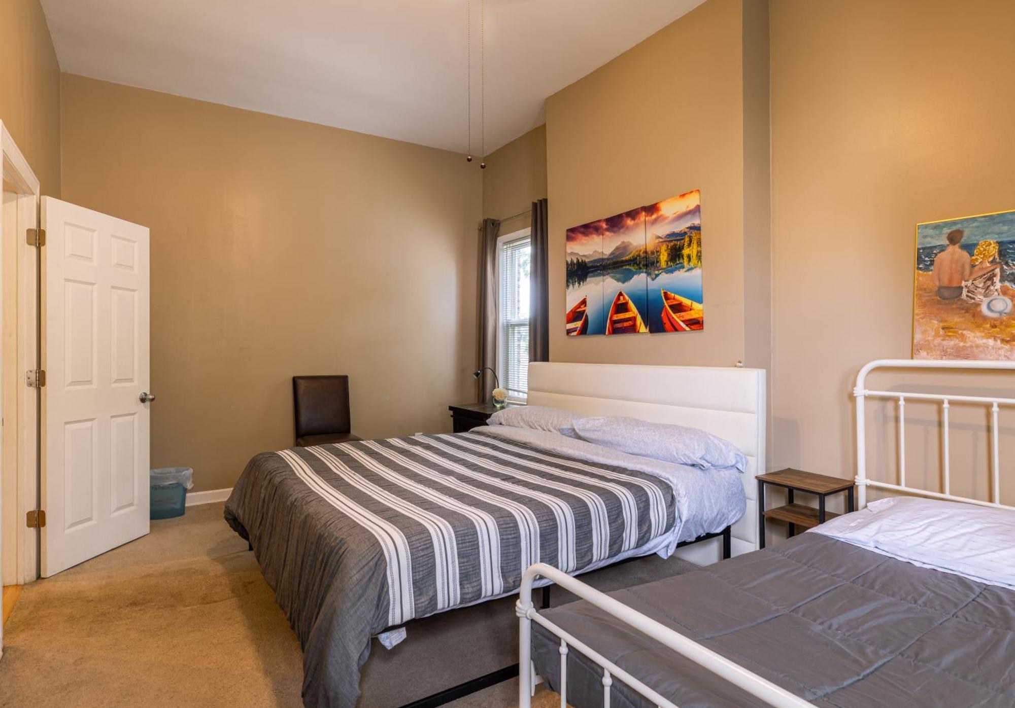 Spacious Row Home Next Transit Near Downtown W Parking シカゴ エクステリア 写真